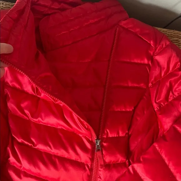 Eddie Bauer Vibrant Red Puffer Coat - Picture 3 of 6